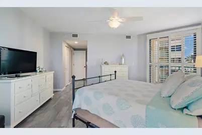 670 Island Way #500, Clearwater Beach, FL 33767 - Photo 15