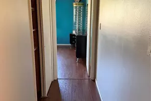 1509 Finland Dr, Spring Hill, FL 34609 - Photo 9