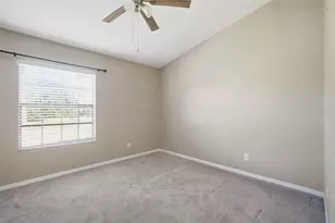 16545 Lake Brigadoon Cir, Tampa, FL 33618 - Photo 21
