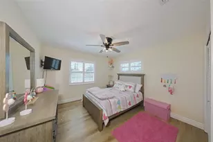 914 Chipaway Dr, Apollo Beach, FL 33572 - Photo 23