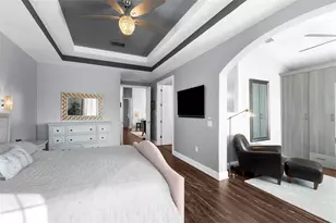 185 Banyan Bay Dr, Saint Petersburg, FL 33705 - Photo 35