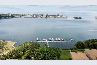 185 Banyan Bay Drive, Saint Petersburg, FL 33705 - Photo 47