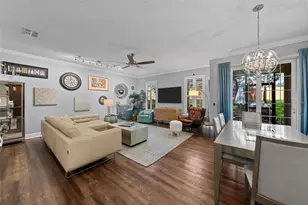 185 Banyan Bay Dr, Saint Petersburg, FL 33705 - Photo 5