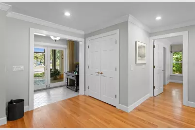 1501 75th Circle NE, Saint Petersburg, FL 33702 - Photo 17