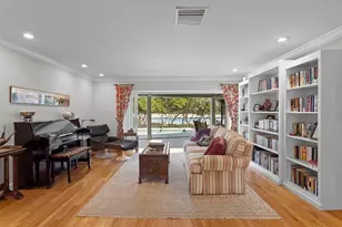 1501 75th Cir NE, Saint Petersburg, FL 33702 - Photo 13