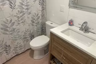 1028 Apollo Beach Blvd, Apollo Beach, FL 33572 - Photo 11