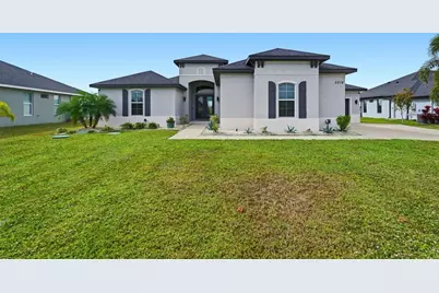 5218 Lake Venice Drive, Wimauma, FL 33598 - Photo 5