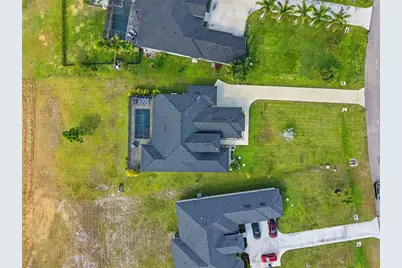 5218 Lake Venice Drive, Wimauma, FL 33598 - Photo 11