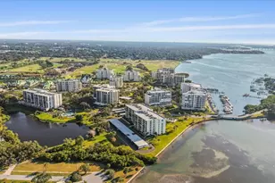 100 Oakmont Ln, Belleair, FL 33756 - Photo 37