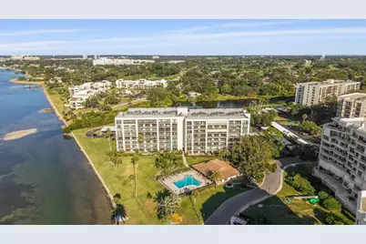 100 Oakmont Lane #101, Belleair, FL 33756 - Photo 31
