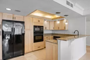 100 Oakmont Ln, Belleair, FL 33756 - Photo 11