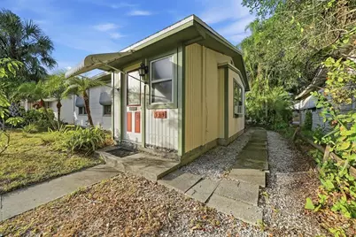 533 38th Avenue N, Saint Petersburg, FL 33704 - Photo 3