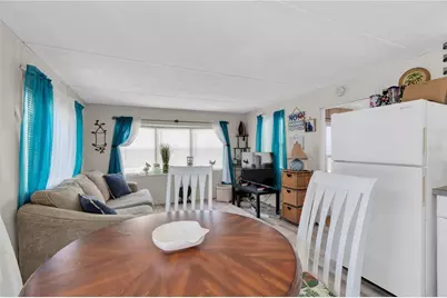 7801 34th Avenue N #27, Saint Petersburg, FL 33710 - Photo 11