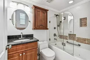 3611 Wisperbreath Ln, Tampa, FL 33619 - Photo 25