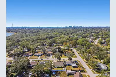 3611 Wisperbreath Lane, Tampa, FL 33619 - Photo 47