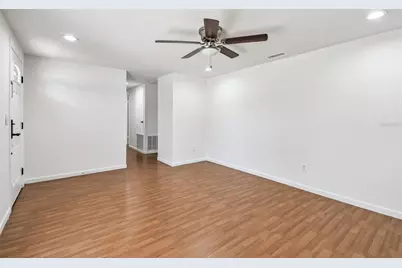 3611 Wisperbreath Lane, Tampa, FL 33619 - Photo 15