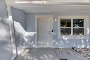 527 Fox Run Trail, Apollo Beach, FL 33572 - Photo 9