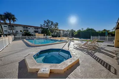 5775 Park Street N #211, Saint Petersburg, FL 33709 - Photo 39