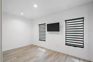 2500 4th Ave S, Saint Petersburg, FL 33712 - Photo 43