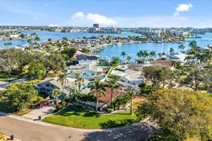 1200 80th St S, Saint Petersburg, FL 33707 - Photo 43