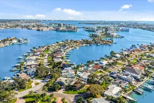 1200 80th St S, Saint Petersburg, FL 33707 - Photo 37