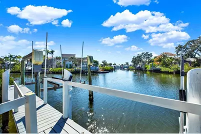 4346 Marine Parkway, New Port Richey, FL 34652 - Photo 5