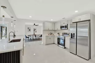 4346 Marine Pkwy, New Port Richey, FL 34652 - Photo 21