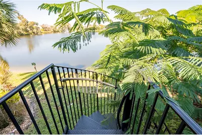 735 S Village Drive N #206, Saint Petersburg, FL 33716 - Photo 15