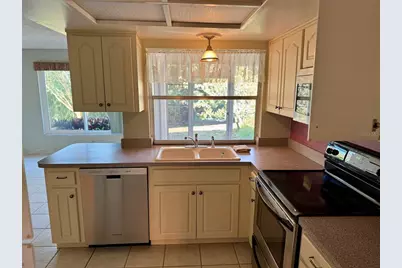 1482 Glengarry Drive, Palm Harbor, FL 34684 - Photo 9