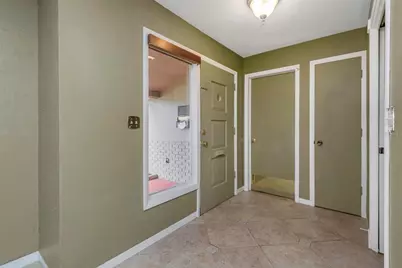 1773 63rd Avenue S, Saint Petersburg, FL 33712 - Photo 5