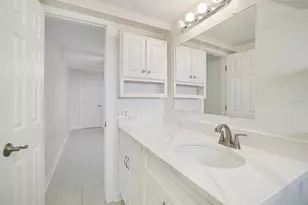 1847 Shore Dr S, South Pasadena, FL 33707 - Photo 17