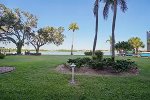 1847 Shore Dr S, South Pasadena, FL 33707 - Photo 25