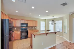 16238 Bridgewalk Dr, Lithia, FL 33547 - Photo 9