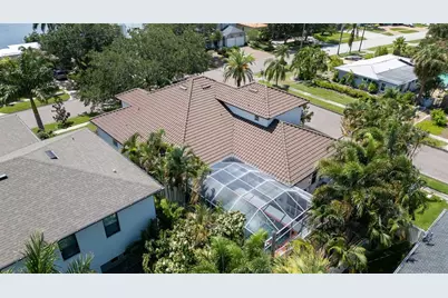 1089 Cordova Boulevard NE, Saint Petersburg, FL 33704 - Photo 45