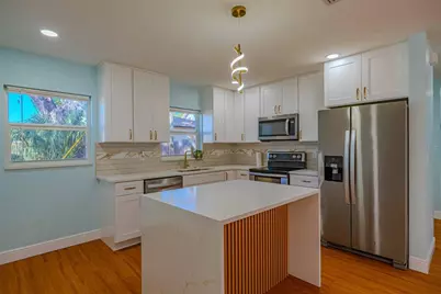 1835 15th Avenue S, Saint Petersburg, FL 33712 - Photo 9