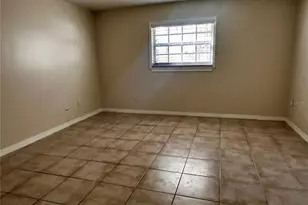 122 N Kings Ave, Brandon, FL 33510 - Photo 21