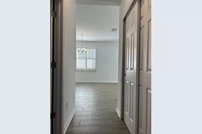 5986 Fiore Drive, Bradenton, FL 34208 - Photo 5