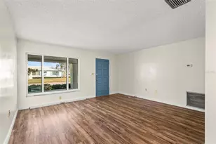 9306 42nd St N, Pinellas Park, FL 33782 - Photo 11