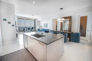 100 1st Ave N, Saint Petersburg, FL 33701 - Photo 15