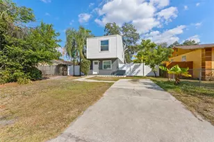 8737 N Tangerine Pl, Tampa, FL 33617 - Photo 29