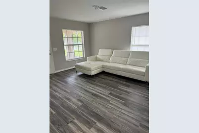 37209 Lock Street, Dade City, FL 33523 - Photo 5