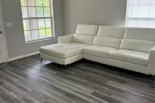 37209 Lock St, Dade City, FL 33523 - Photo 5