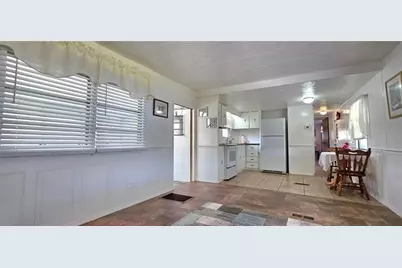 37137 Lois Avenue, Zephyrhills, FL 33542 - Photo 19