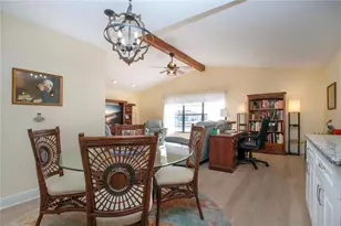 2016 E View Dr, Sun City Center, FL 33573 - Photo 33