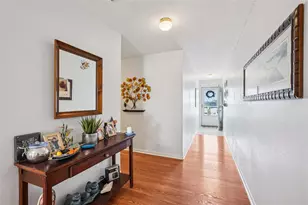 5501 80th St N, Saint Petersburg, FL 33709 - Photo 7