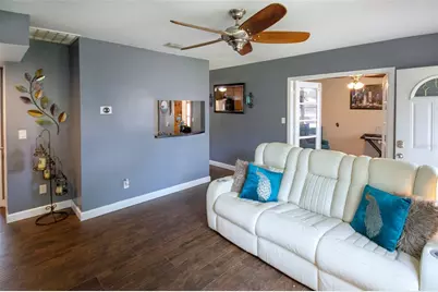 1725 Bradshaw Lane N, Saint Petersburg, FL 33710 - Photo 5