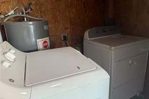 3002 W Marlin Ave, Tampa, FL 33611 - Photo 15