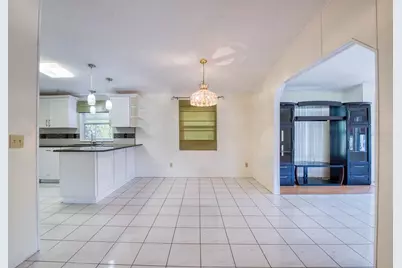 8 Pelican Drive N, Oldsmar, FL 34677 - Photo 11