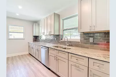 1432 Pine Street, Clearwater, FL 33756 - Photo 7