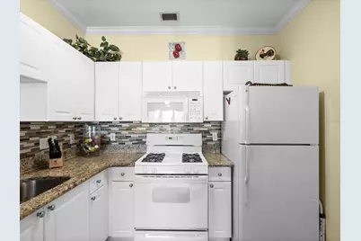 2721 Via Murano #322, Clearwater, FL 33764 - Photo 7